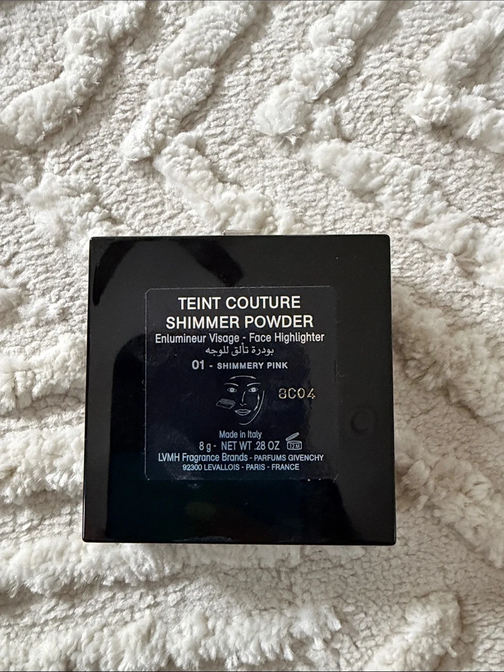 Givenchy Soft Pink Radiance Highlighter Compact - Picture 2 of 3